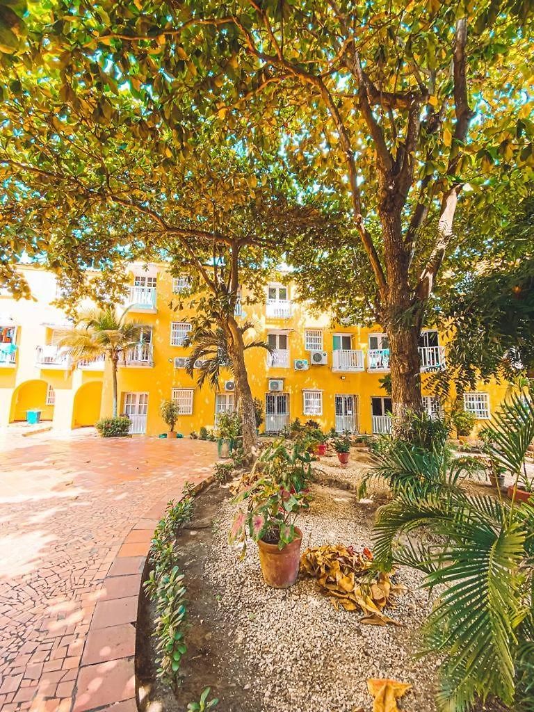 Conjunto Habitacional Bovedas Apartment